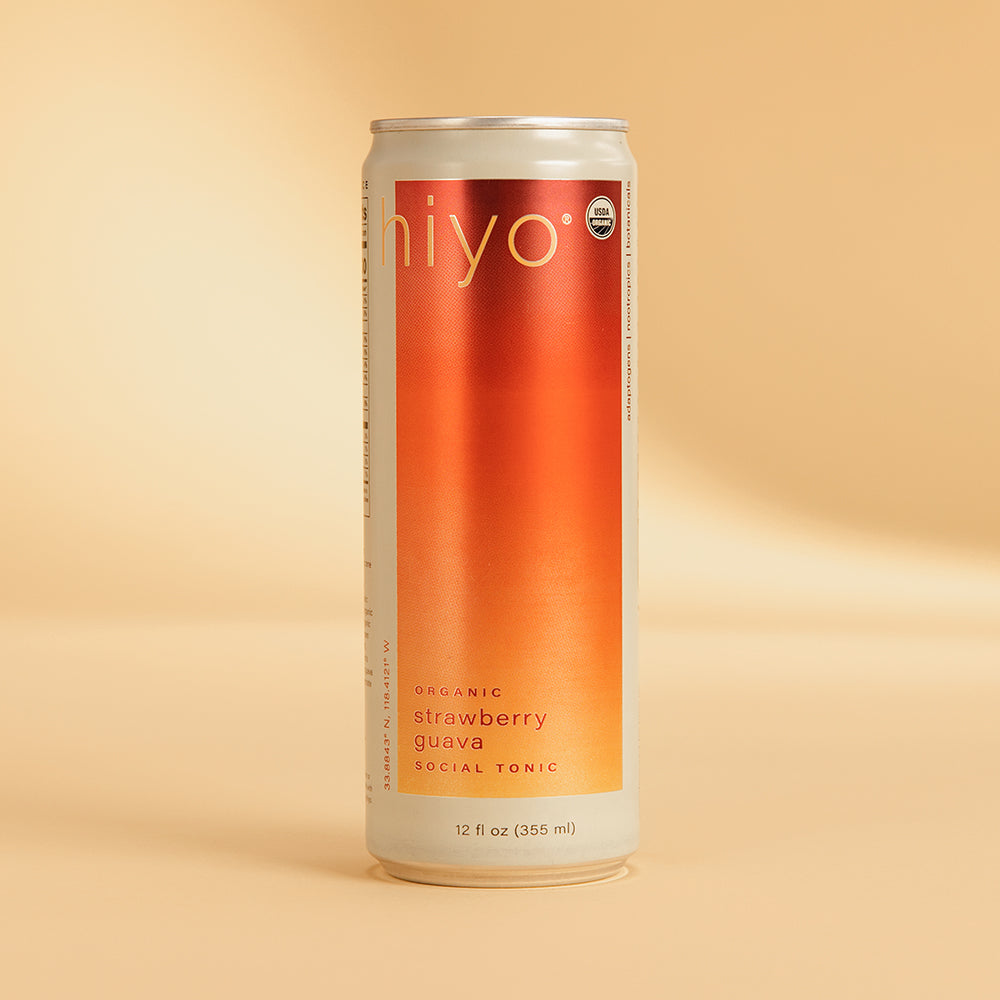 Niyo organic strawberry guava social tonic in 12 fl oz aluminum can with orange and cream label.